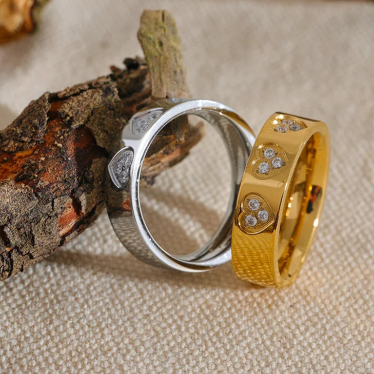 HeartGlow Band Ring
