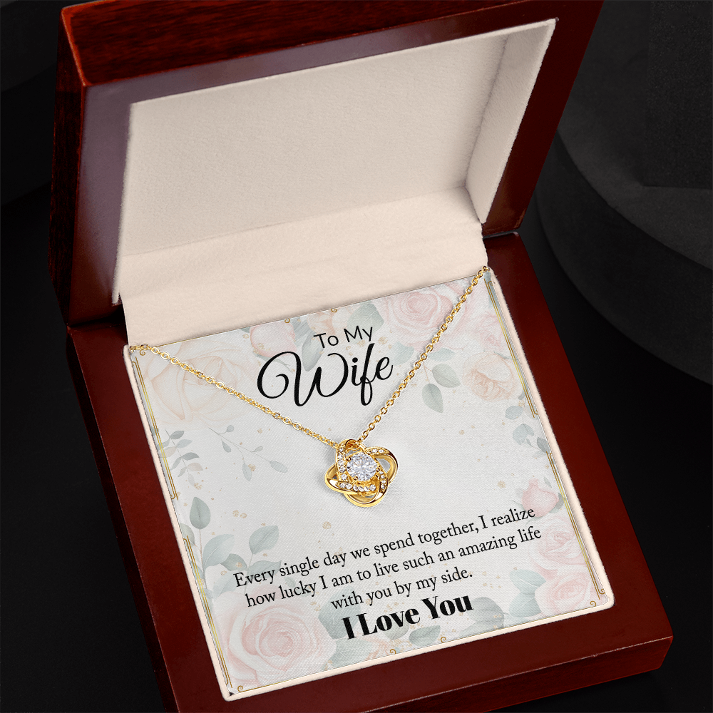 💖 To My Wife Necklace